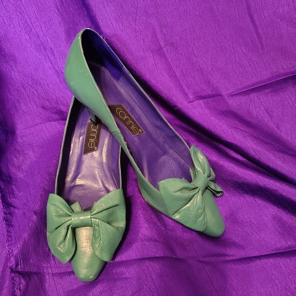 Connie Shoes - Connie Green Bow Flats